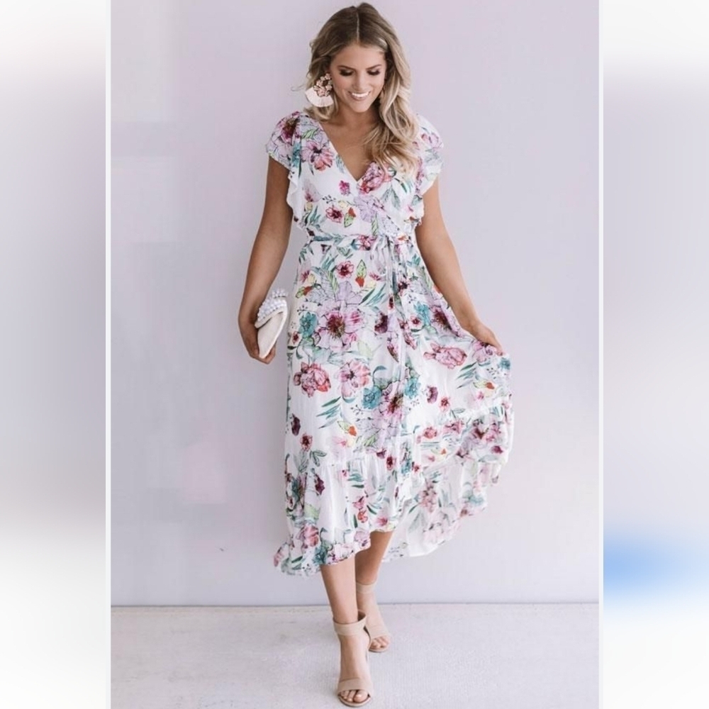 Love Stitch Deep Vneck Ruffle Trim Maxi, VGUC, Size M